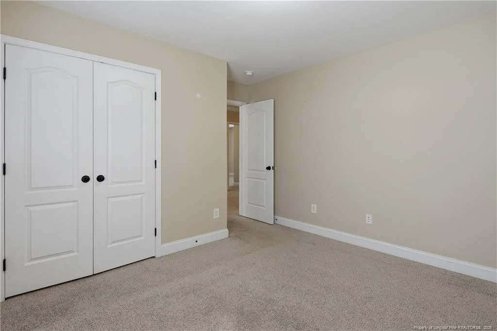 Photo of 31 Waterside Circle