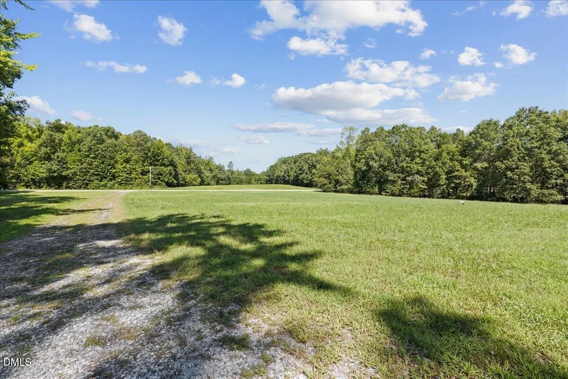 Photo of 11208 Range Road