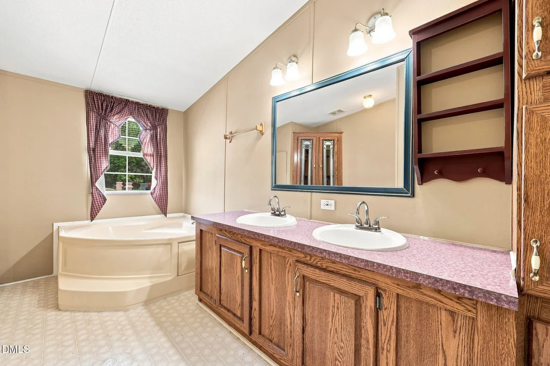 Photo of 313 Wright Road