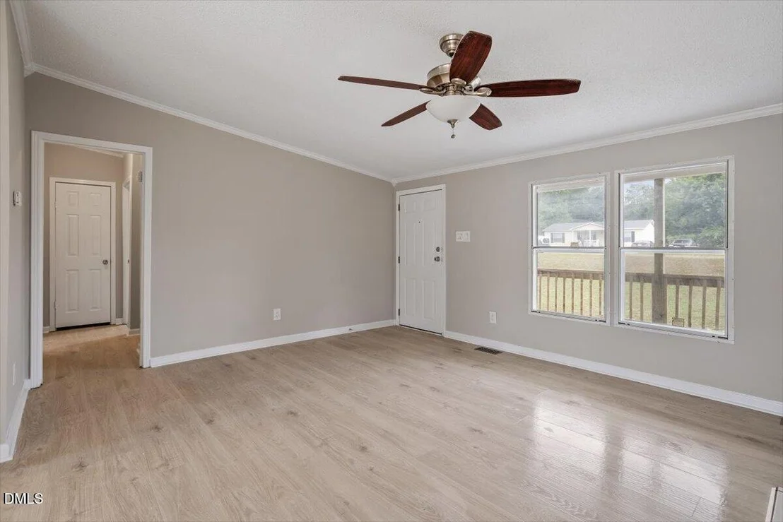 Photo of 1425 Heritage Way