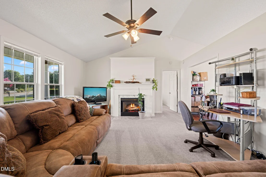 Photo of 105 Marianna Place