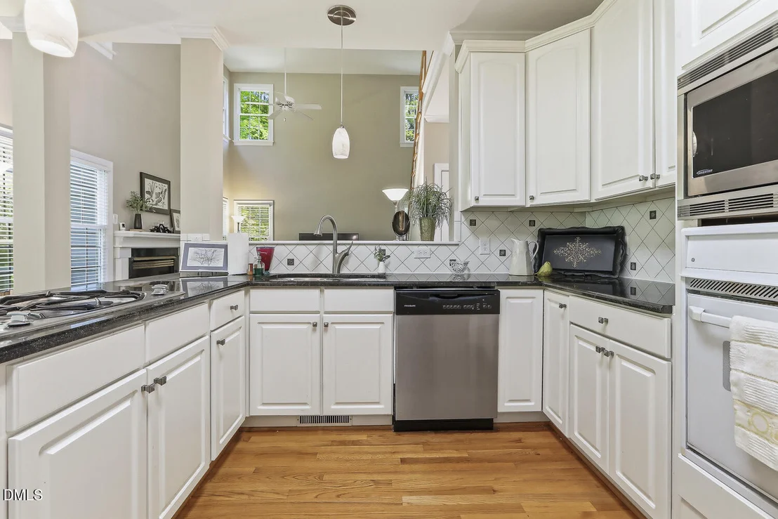 Photo of 1604 Great Woods Road