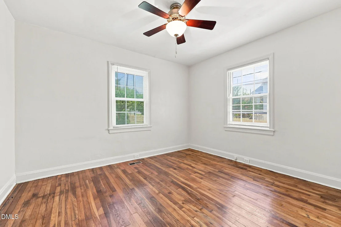 Photo of 116 Davidson Avenue