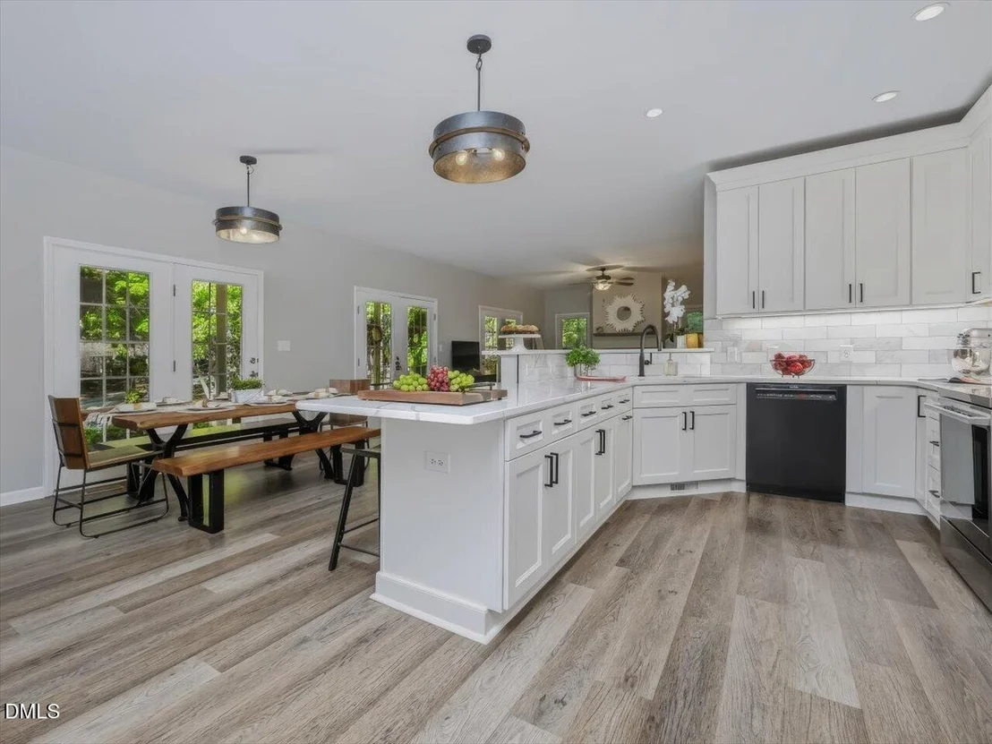 Photo of 4628 Harmony Lane