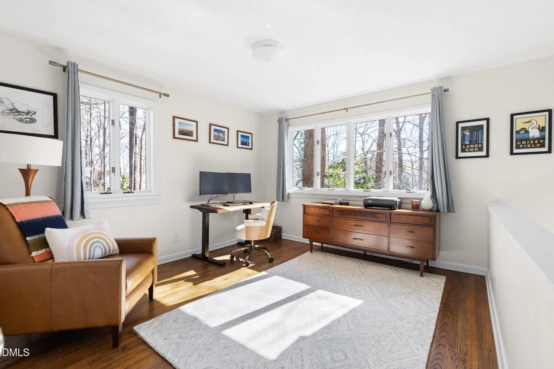 Photo of 353 Tenney Circle