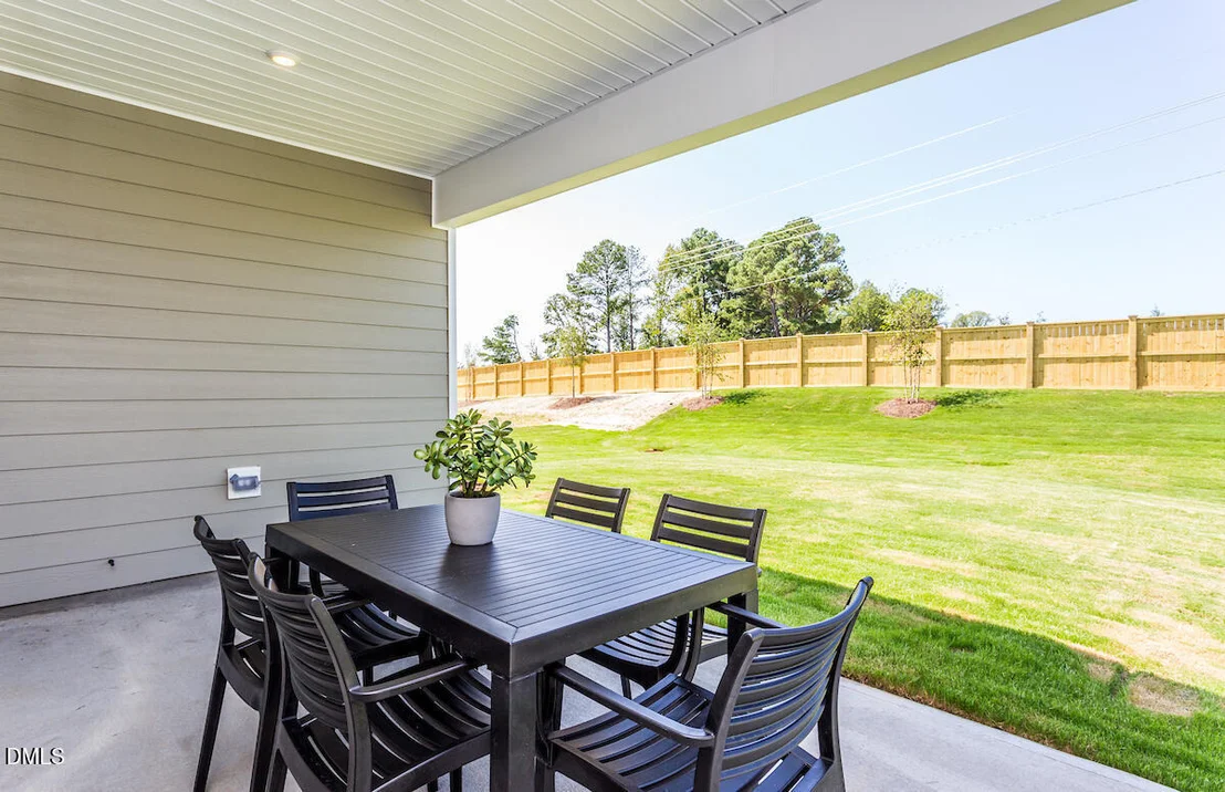 Photo of 949 Steeplechase Boulevard