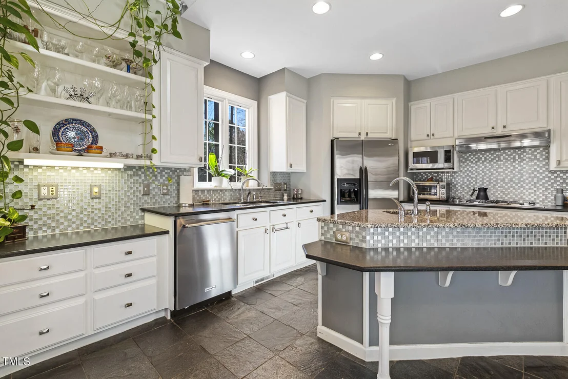 Photo of 7420 Heartland Drive