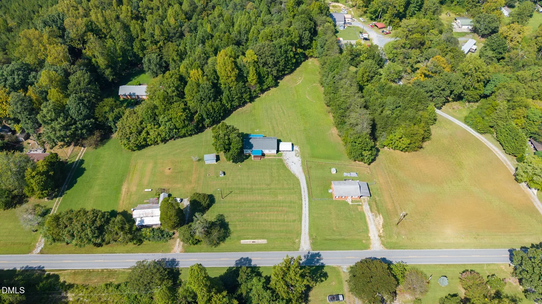 Photo of 1054 Sutton Road
