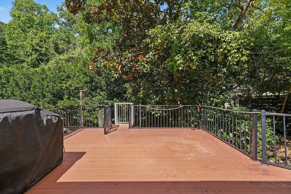 Photo of 410 Brookside Drive