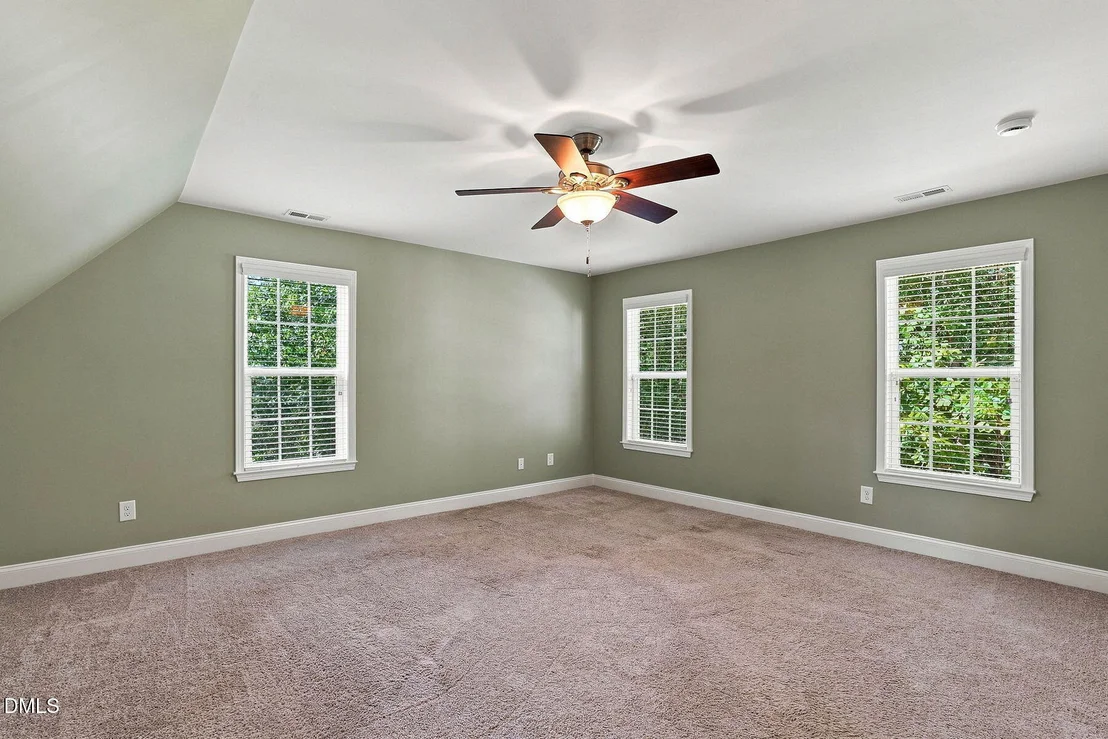 Photo of 243 Barrette Lane