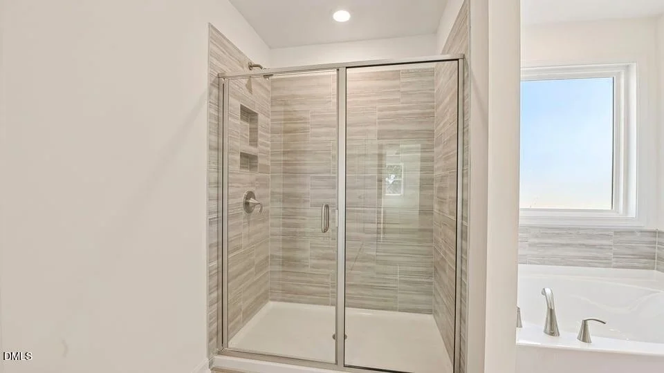 Photo of 115 Oak Bluff Court