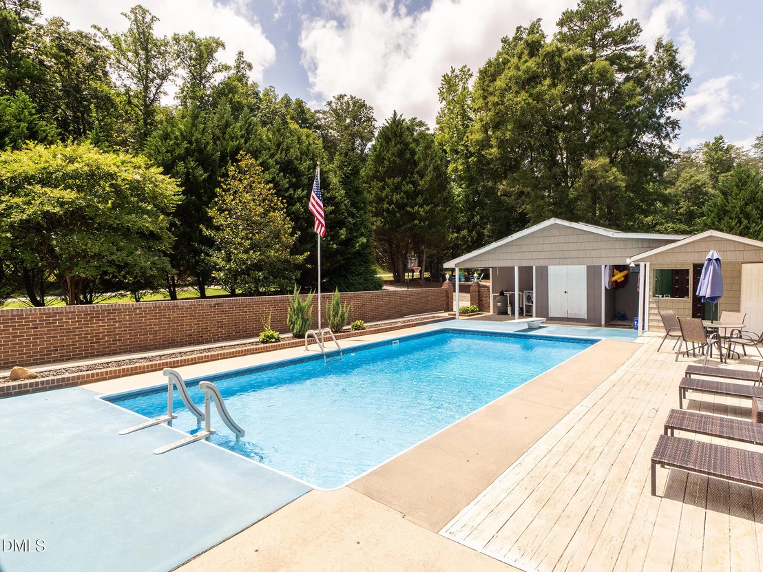 Photo of 1805 Travis Lane