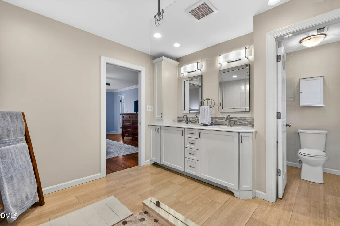 Photo of 113 Stoneleigh Drive