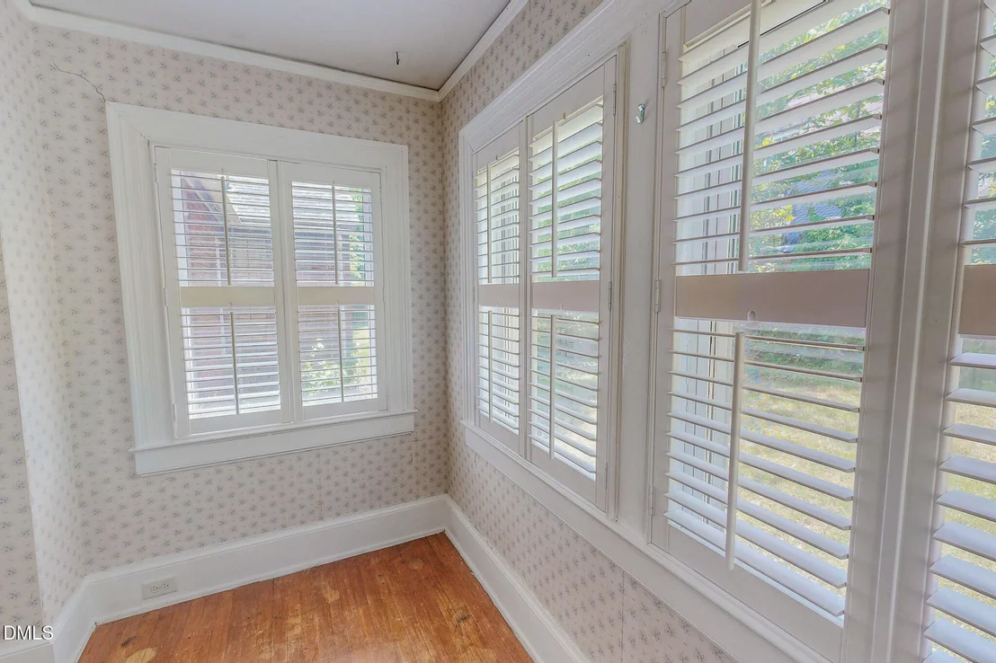 Photo of 208 Forestwood Drive