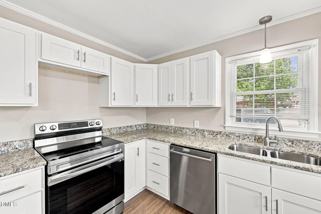 Photo of 909 Highview Street