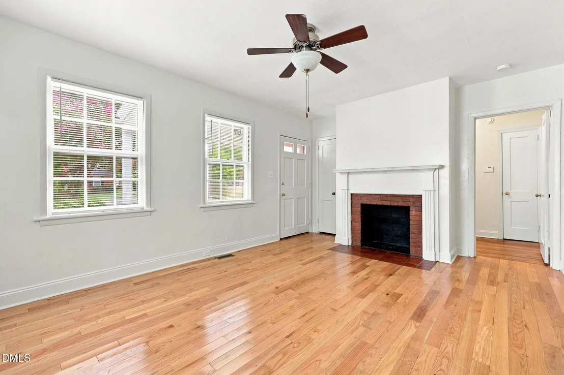 Photo of 116 Davidson Avenue