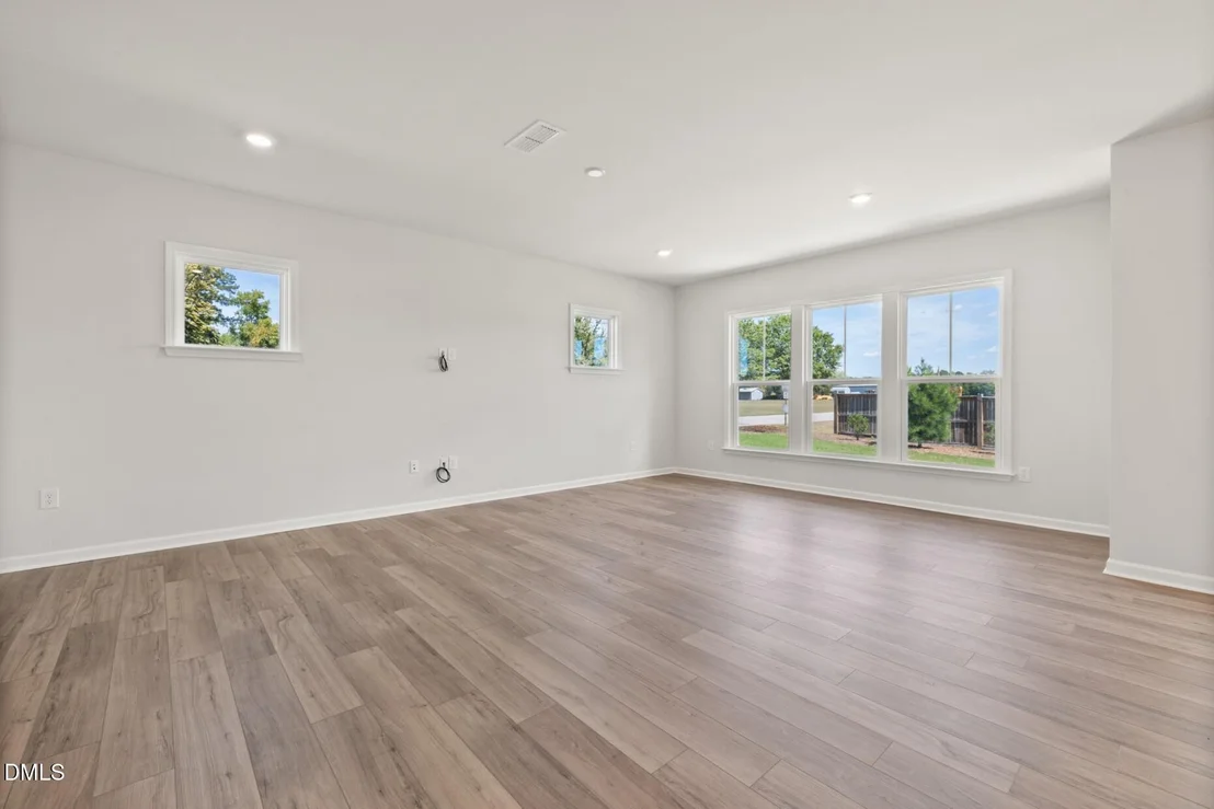 Photo of 2101 Saunders Farm Drive