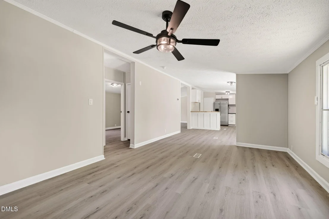 Photo of 411 Falcon Run