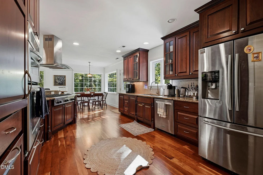 Photo of 415 River Bluff Drive N