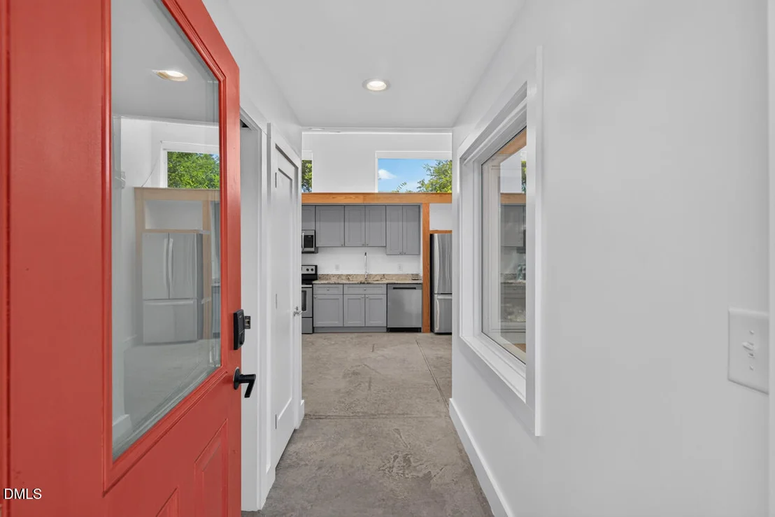 Photo of 408 Gray Avenue