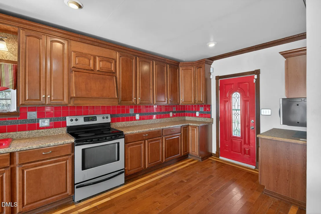 Photo of 1622 Lancaster Road