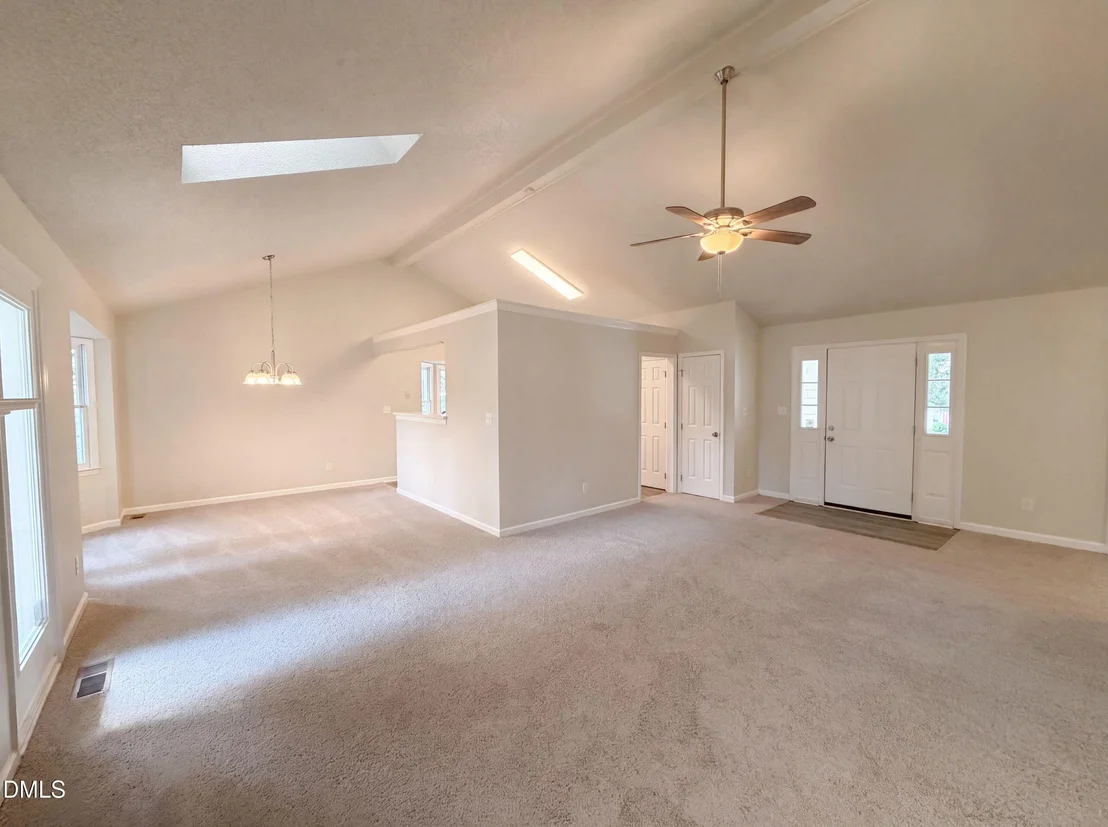 Photo of 1004 Clifford Drive