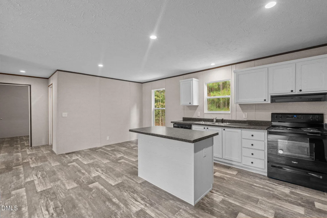 Photo of 38 Emerald Lane