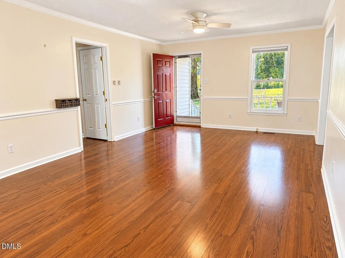 Photo of 271 Hawk Road