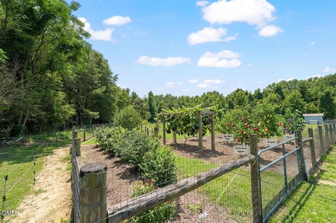 Photo of 842 Campground Road
