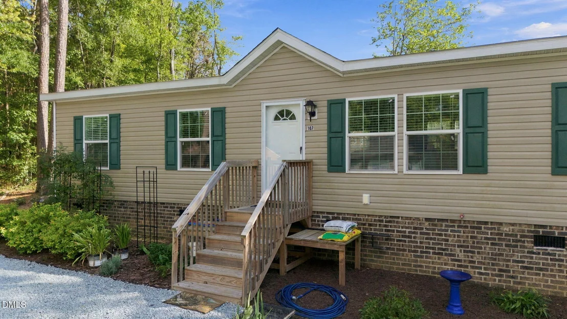 Photo of 107 Azalea Drive