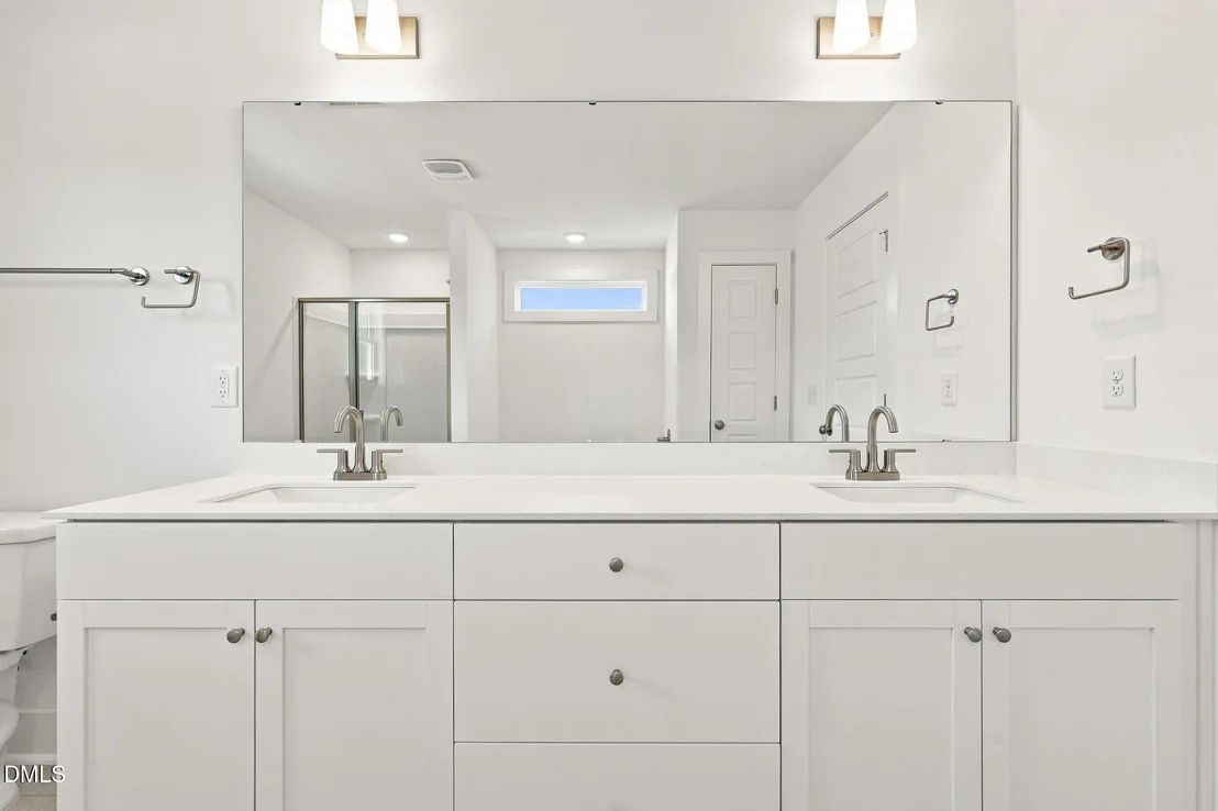 Photo of 66 Loganberry Avenue