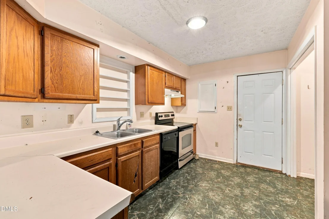 Photo of 7912 Smith Road