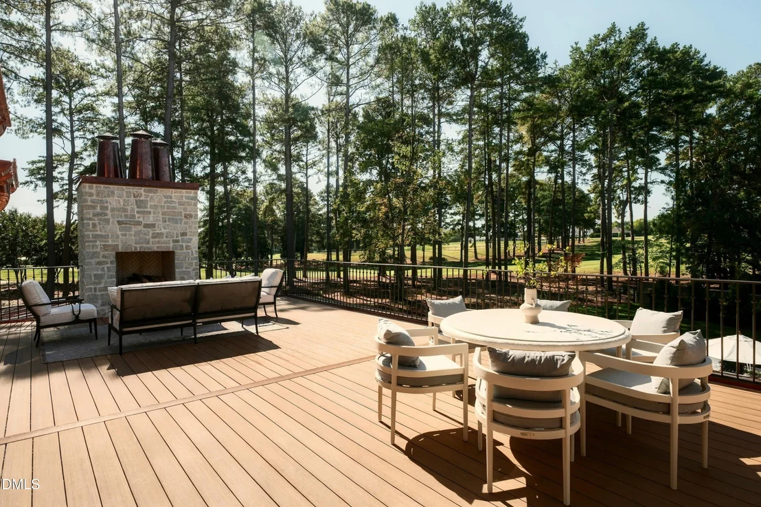 Photo of 1208 Barcroft Place