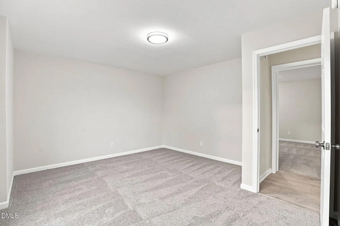 Photo of 224 Lyons Road