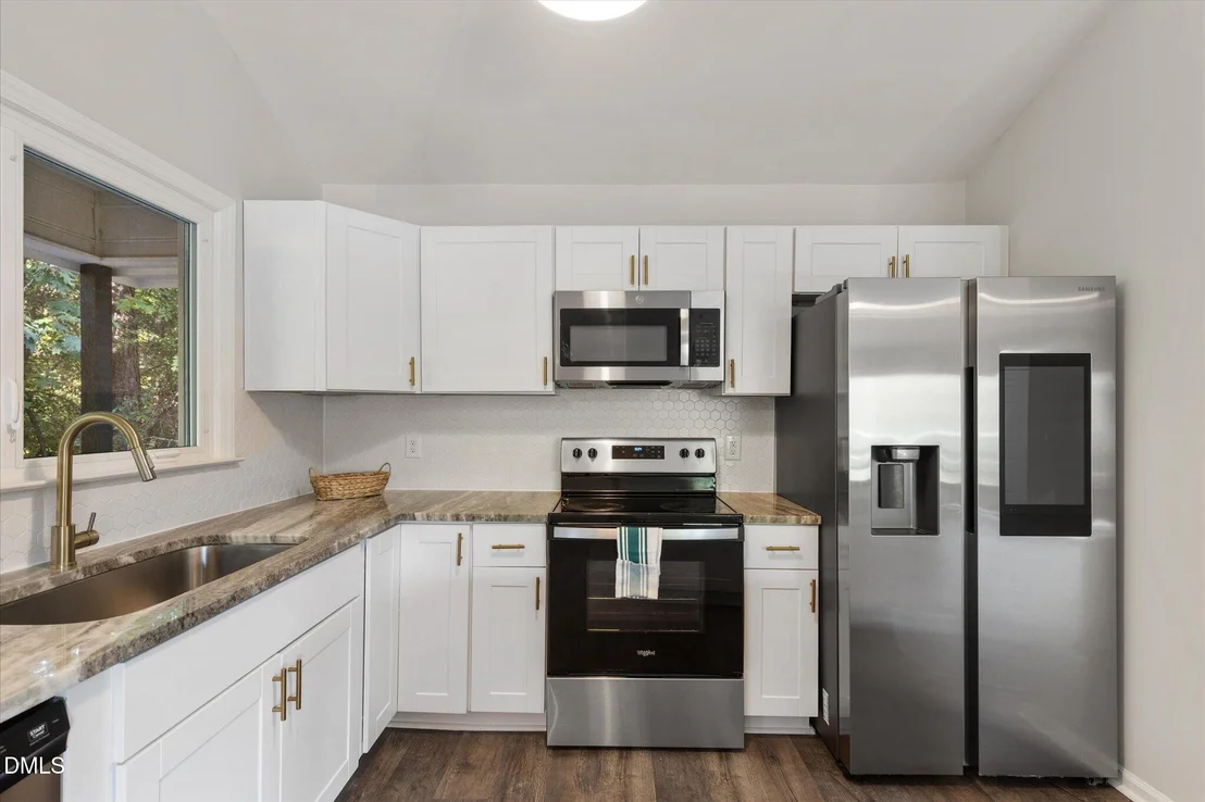 Photo of 460 Dickens Drive