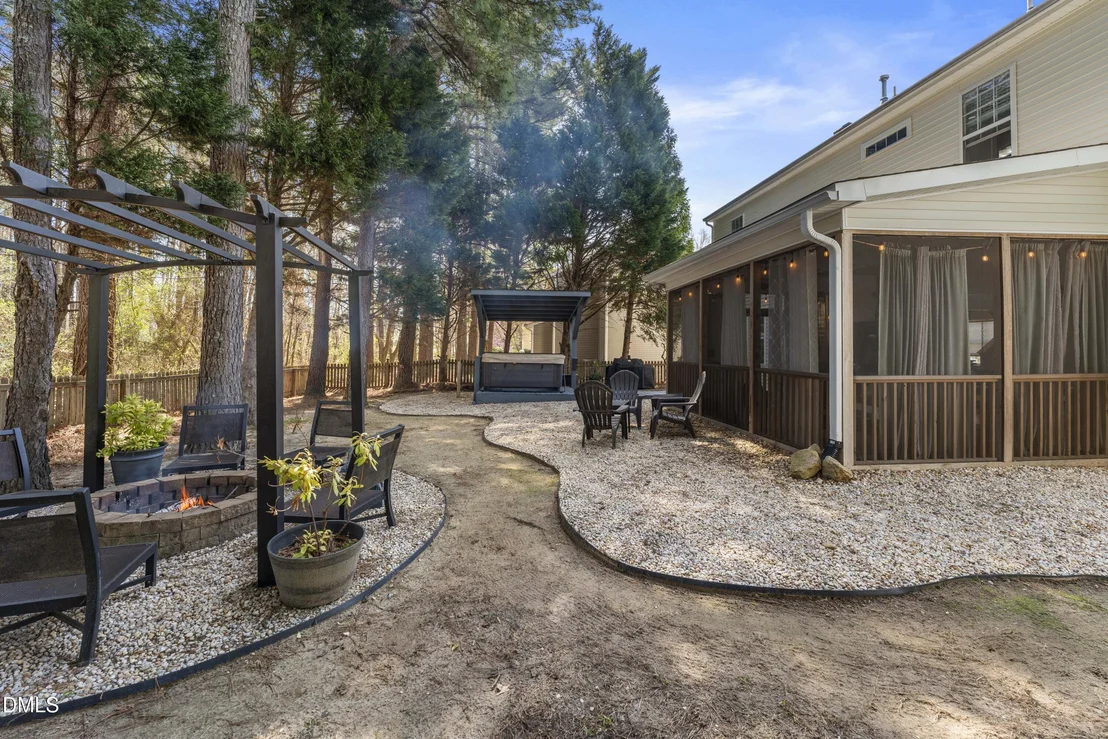 Photo of 3045 Buttonwood Lane