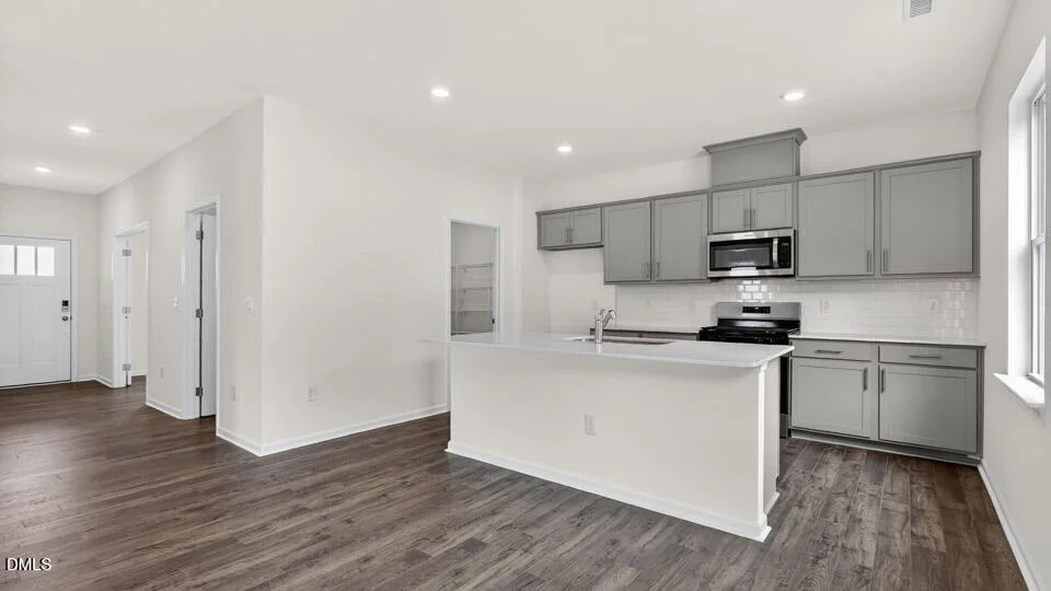 Photo of 86 Tiger Eye Drive