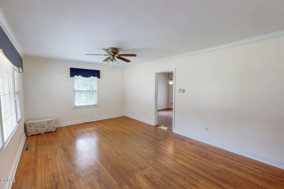 Photo of 907 Frank Street