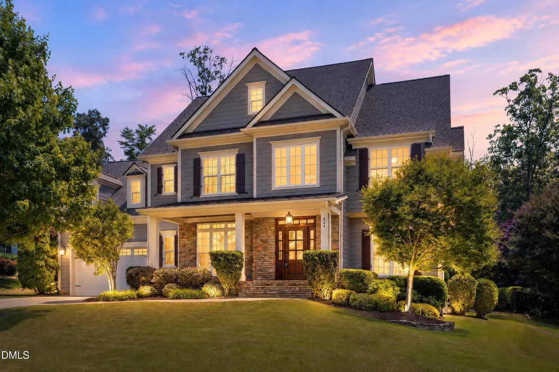 Photo of 824 Magalloway Drive