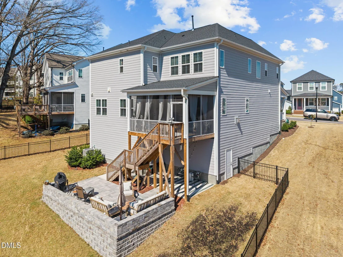 Photo of 512 Basin Hill Drive
