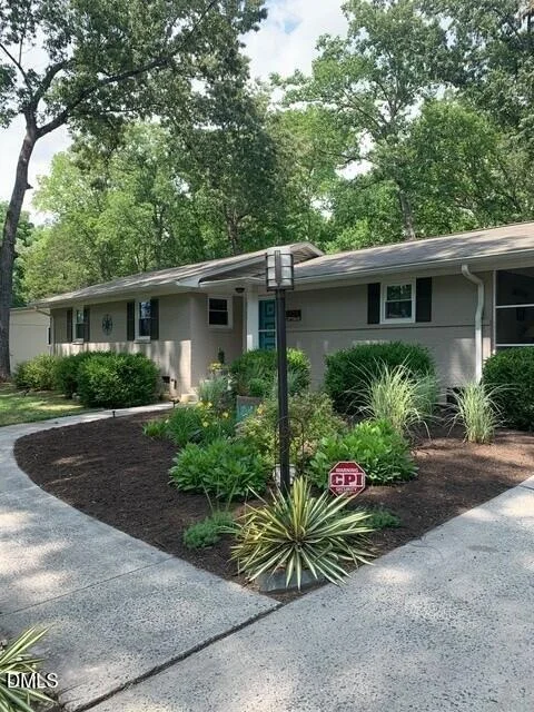 Photo of 3729 Cambridge Road