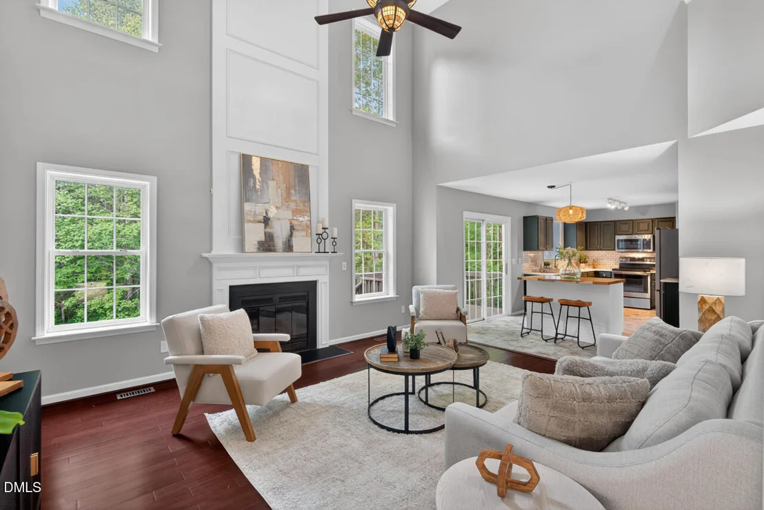 Photo of 2505 Summit Drive