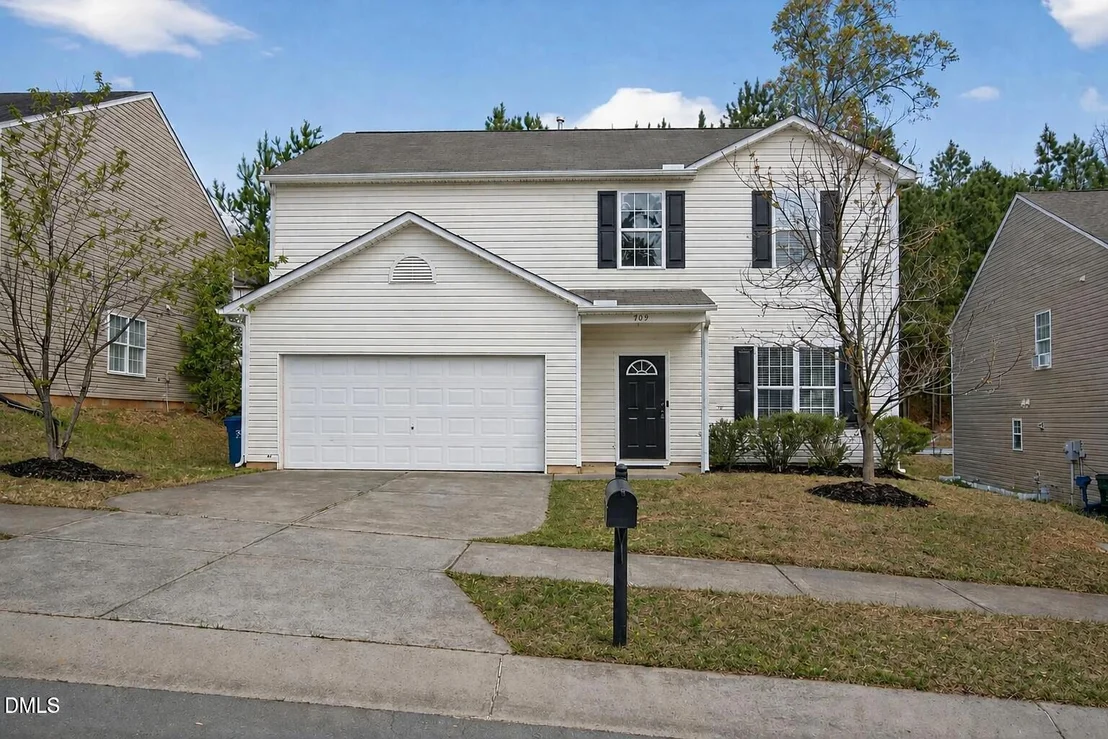 Photo of 705 Weeping Willow Drive