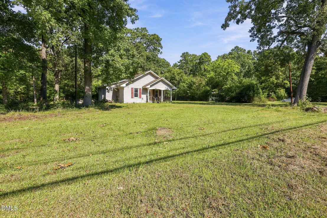 Photo of 421 Infinity Road