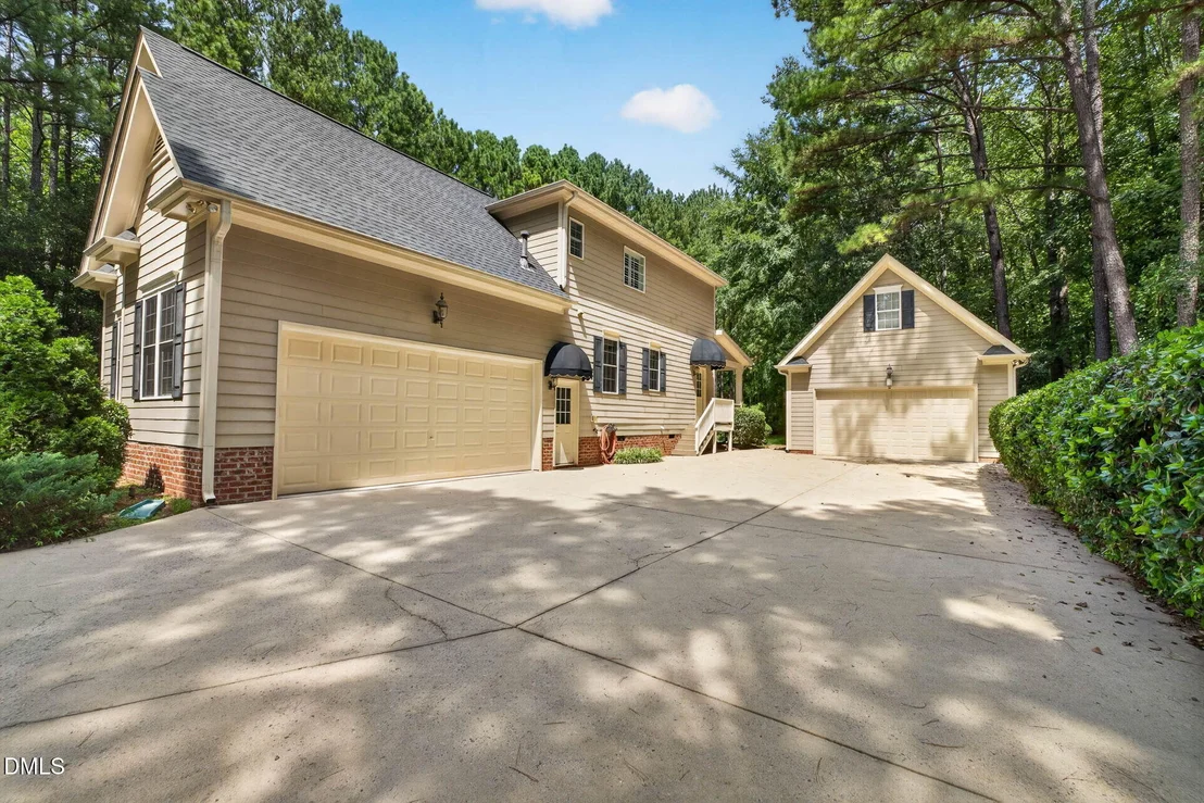 Photo of 105 Lily Crossing