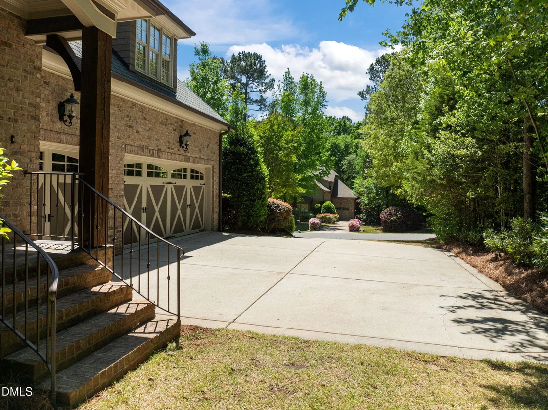 Photo of 1112 Ladowick Lane