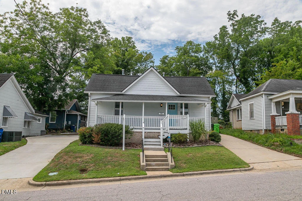 Photo of 410 Bledsoe Avenue