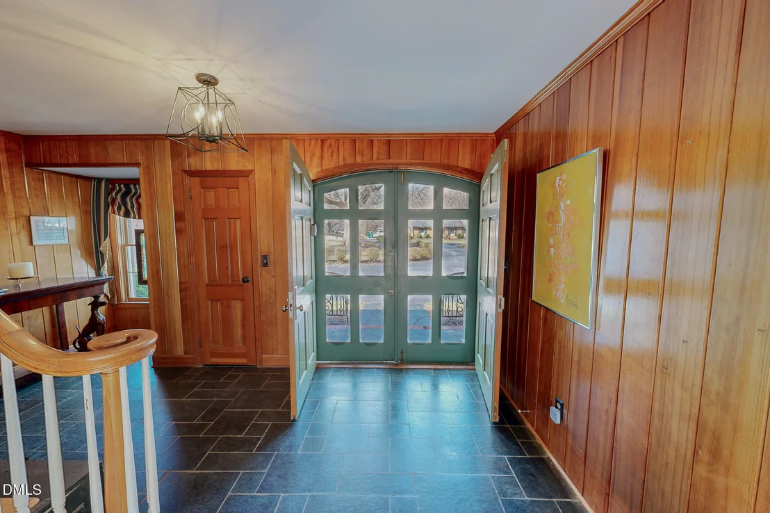 Photo of 382 Wimbledon Drive