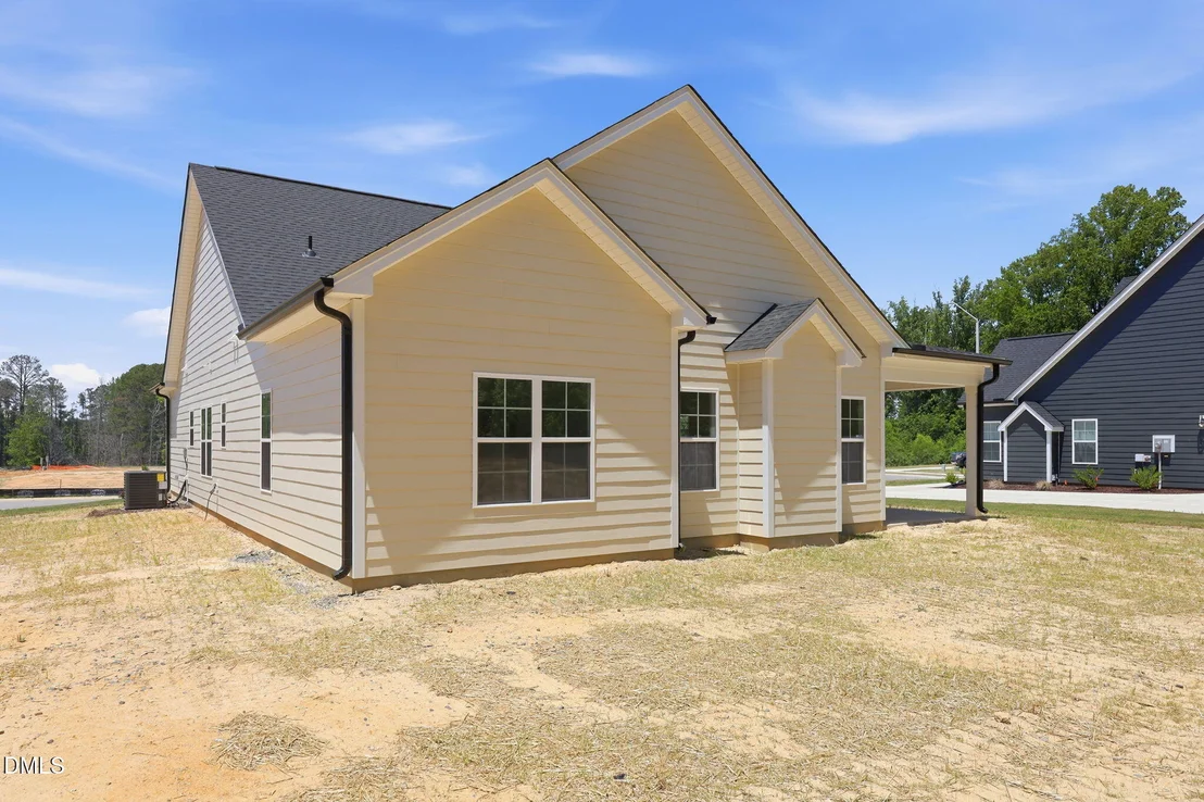 Photo of 126 Grinnell Loop