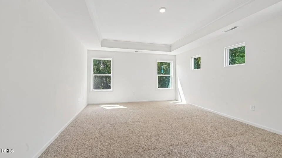 Photo of 115 Oak Bluff Court